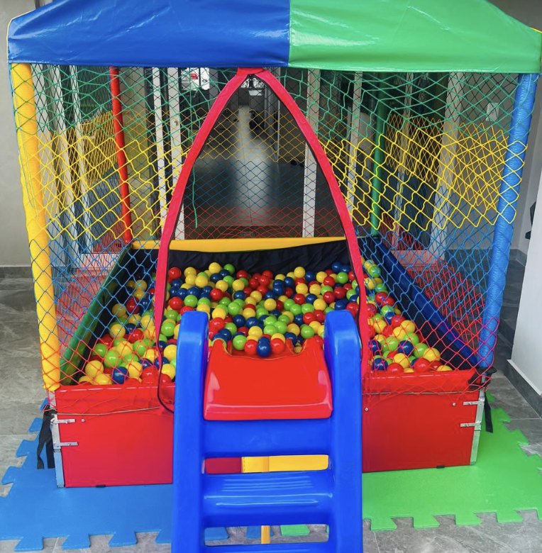 Piscina de Bolinhas profissional 1,5m